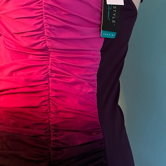 NWT Shape + Style sz 12 bathing suit in an ombré design from purple to pink. - Picture 2 of 8